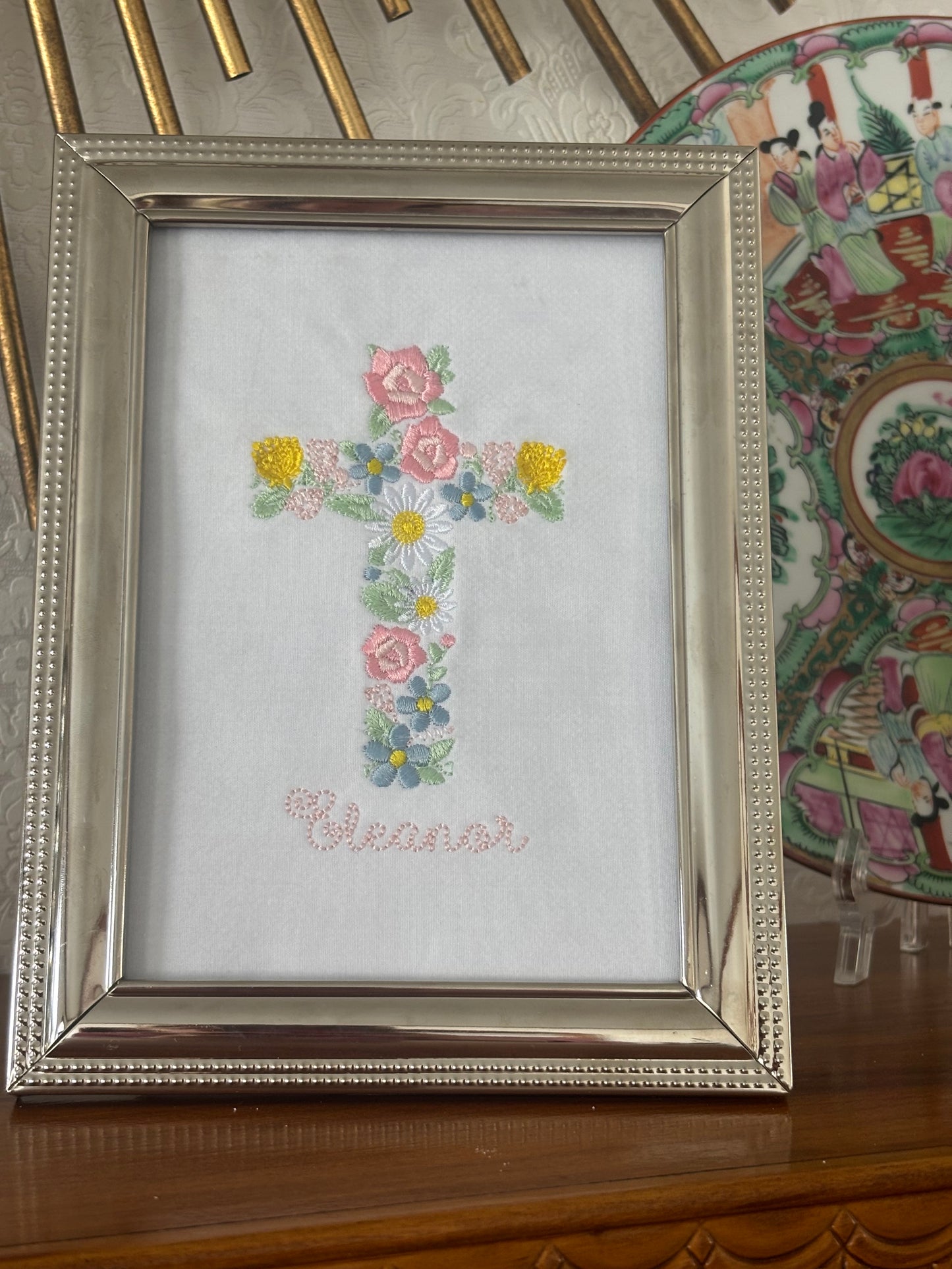 Floral Cross Embroidered Art for 5x7 Frame